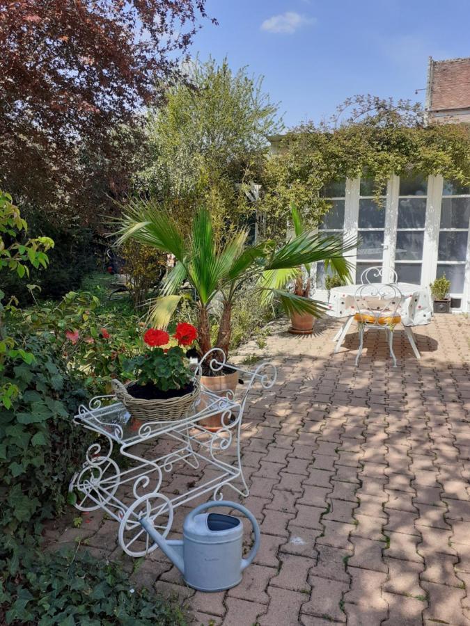 Gite " Jardin Peyrona" Visite Zoo Beauval Et Chateaux De Loire Beaulieu-lès-Loches Dış mekan fotoğraf